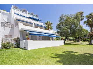 Piso en venta en Puerto Banús en Marbella