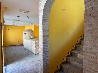 Local comercial en venta en Torres de la Alameda