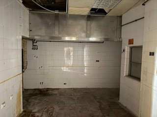 Local comercial en venta en Torres de la Alameda