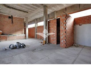 Local comercial en alquiler en Meliana