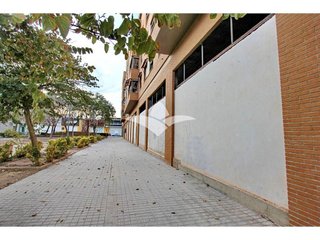 Local comercial en alquiler en Meliana