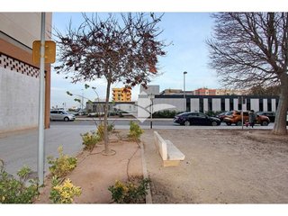Local comercial en alquiler en Meliana