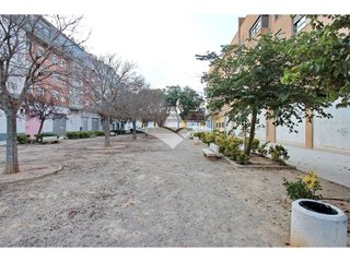 Local comercial en alquiler en Meliana