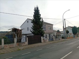 Chalet en venta en Lalín