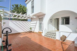 Casa pareada en venta en Palacio de Congresos - Urbadiez - Entrepuentes en Sevilla