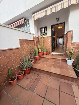 Casa adosada en venta en La Granja-La Colina-Los Pastores en Algeciras