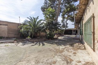 Chalet en venta en Meliana