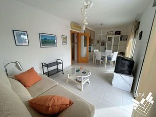 Piso en venta en Cala del Puntal  en Vinaròs