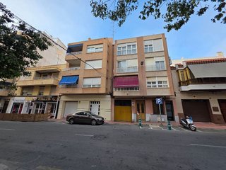 Local comercial en venta en Playa del Cura en Torrevieja