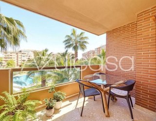 Piso en venta en Vistahermosa en Alicante