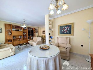 Piso en venta en Linares