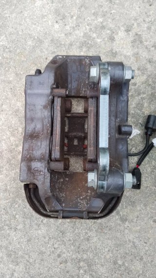 Pinzas 4 pistones VAG Brembo