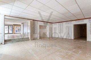Local comercial en alquiler en Centre en Reus