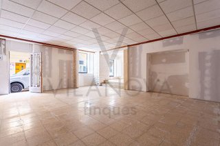 Local comercial en alquiler en Centre en Reus