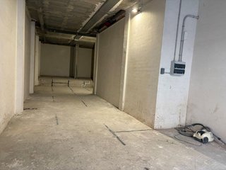 Local comercial en alquiler en Instituts - Universitat en Lleida