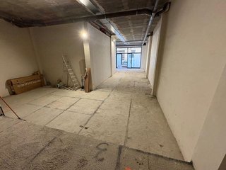 Local comercial en alquiler en Instituts - Universitat en Lleida