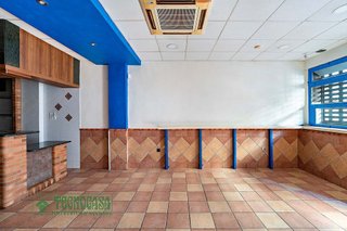 Local comercial en venta en Roquetas Centro en Roquetas de Mar