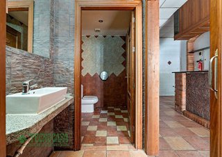 Local comercial en venta en Roquetas Centro en Roquetas de Mar