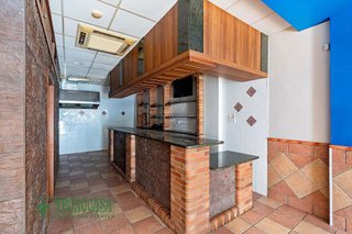 Local comercial en venta en Roquetas Centro en Roquetas de Mar