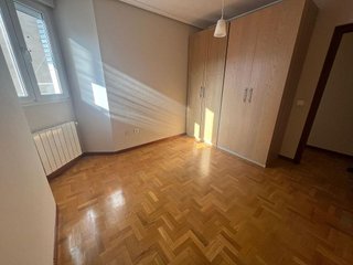Piso en venta en Perchera en Gijón