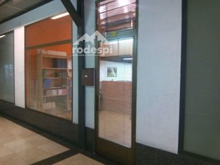 Local comercial en venta en Centro en Ourense