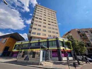 Oficina en alquiler en La Plana en Esplugues de Llobregat