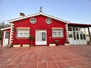 Chalet en venta en Coín