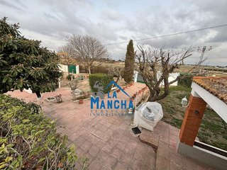 Chalet en venta en Almansa
