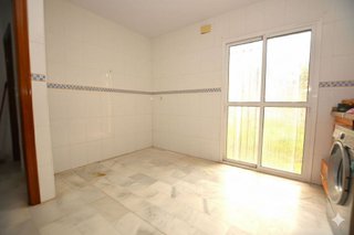 Casa adosada en venta en Pilas