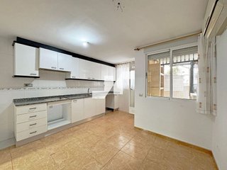 Piso en venta en Piscinas en Villarreal