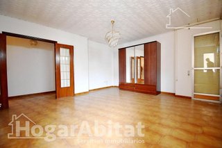 Edificio en venta en Tavernes de la Valldigna