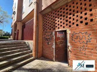 Local comercial en venta en Azucaica - Santa María de Benquerencia en Toledo
