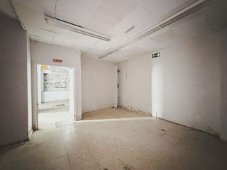 Local comercial en venta en La Caleta - La Viña en Cádiz