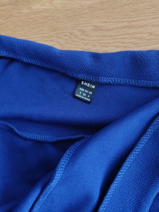 Falda larga azul