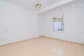 Piso en venta en Lucena