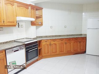 Piso en venta en Milán - Pumarín - Teatinos en Oviedo