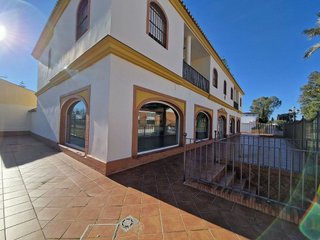 Local comercial en alquiler en Olivares