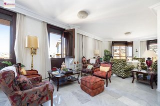 Chalet en venta en Ogíjares