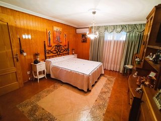 Casa adosada en venta en Velilla de San Antonio