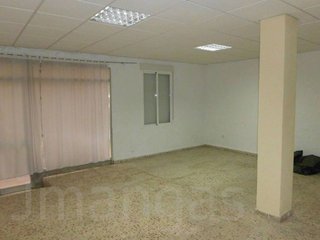 Local comercial en alquiler en Lucena