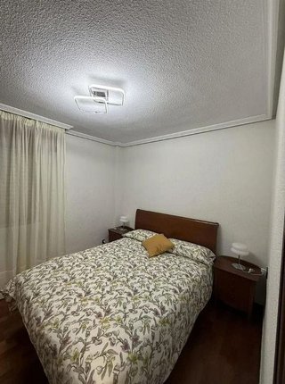 Piso en alquiler en Mercado en Alicante