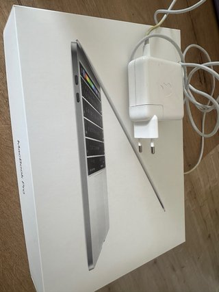 MacBook Pro 13” Retina 2016 500GB SSD - 171 ciclos