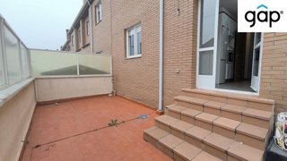 Casa adosada en venta en San Fernando - Carretera de Valencia en Cuenca