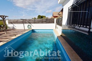 Chalet en venta en Picassent