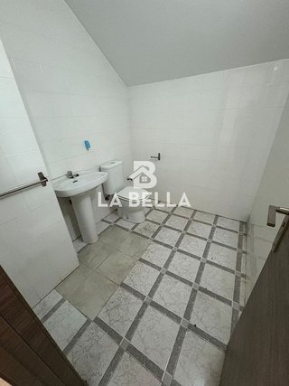 Local comercial en venta en Bellavista en Sevilla