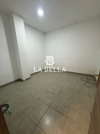 Local comercial en venta en Bellavista en Sevilla