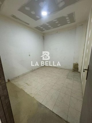 Local comercial en venta en Bellavista en Sevilla