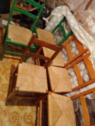 Juego de 6 sillas de madera