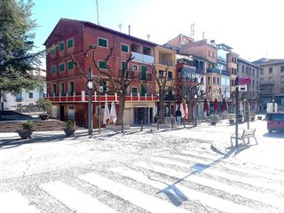 Local comercial en venta en Barbastro