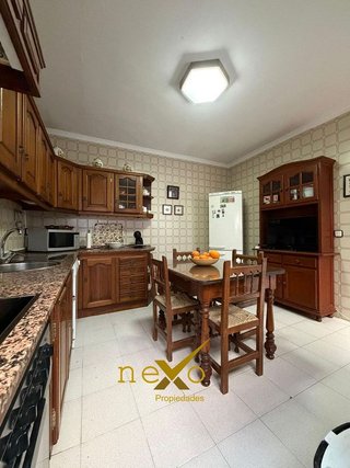 Chalet en venta en Carmona